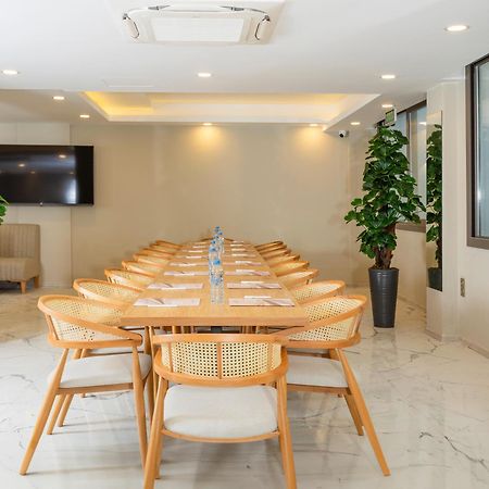 Guelluek Uno Elegance Otel Εξωτερικό φωτογραφία