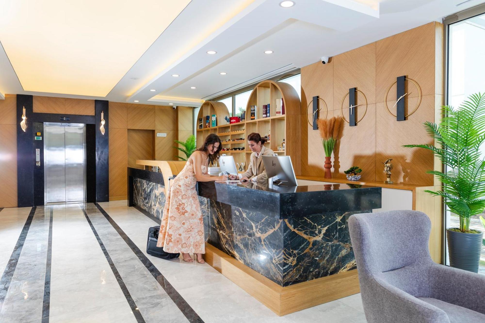 Guelluek Uno Elegance Otel Εξωτερικό φωτογραφία